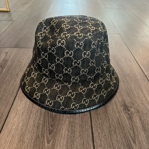 Gucci Accessories - GUCCI bucket hat | size M